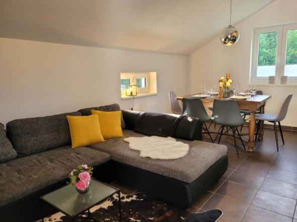 Familienfreundliche Grosszuegige Ferienwohnung Schlierachwelle Zwischen Schliersee Und Tegernsee Hausham Esterno foto